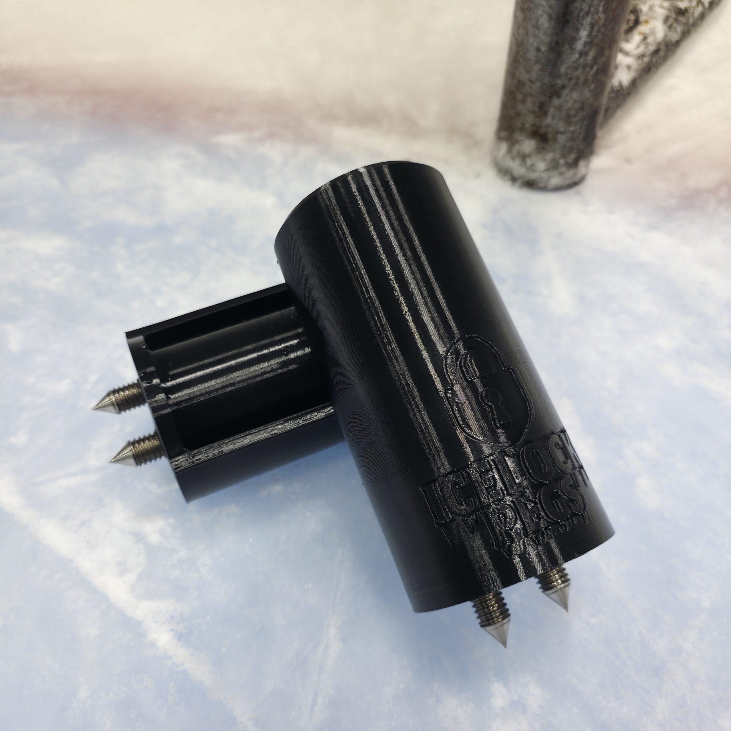 IceLock Adjustable Hockey Net Pegs with Skate Guard